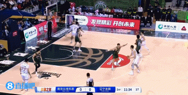 先發(fā)制人！弗格開(kāi)場(chǎng)2分鐘4投4中 連投帶罰包攬球隊(duì)前9分