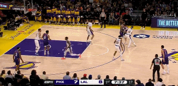 就這么簡單！杜蘭特大變向晃過海斯輕松雙手暴扣 太陽回應9-1反超